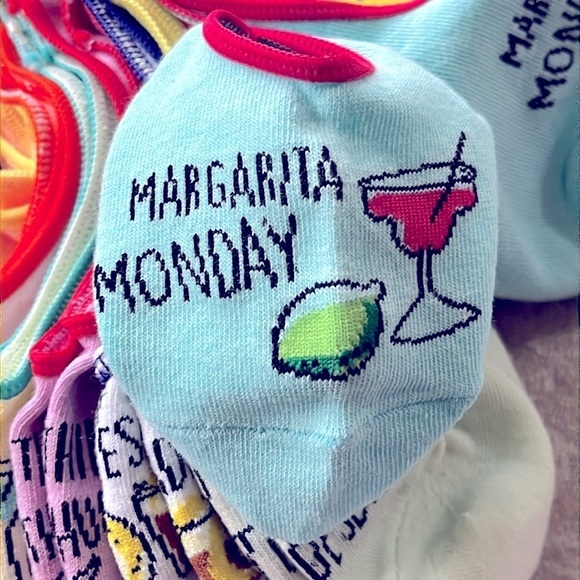 Brand New HUE 7-Pack Sock of the Day Colorful Cocktail Drink Liner Socks No Show - Picture 6 of 16